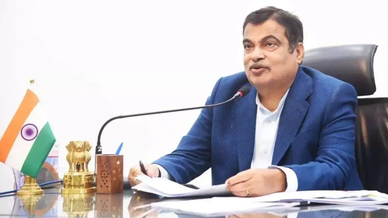 Gadkari Highlights 75 Tunnel Projects Valued at Rs 49,000 Cr in Progress